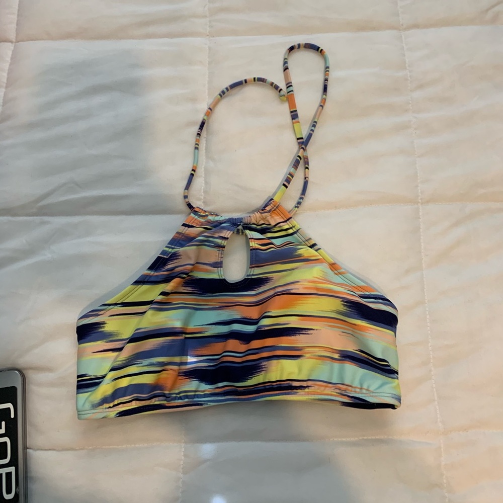 roxy swim suit top
